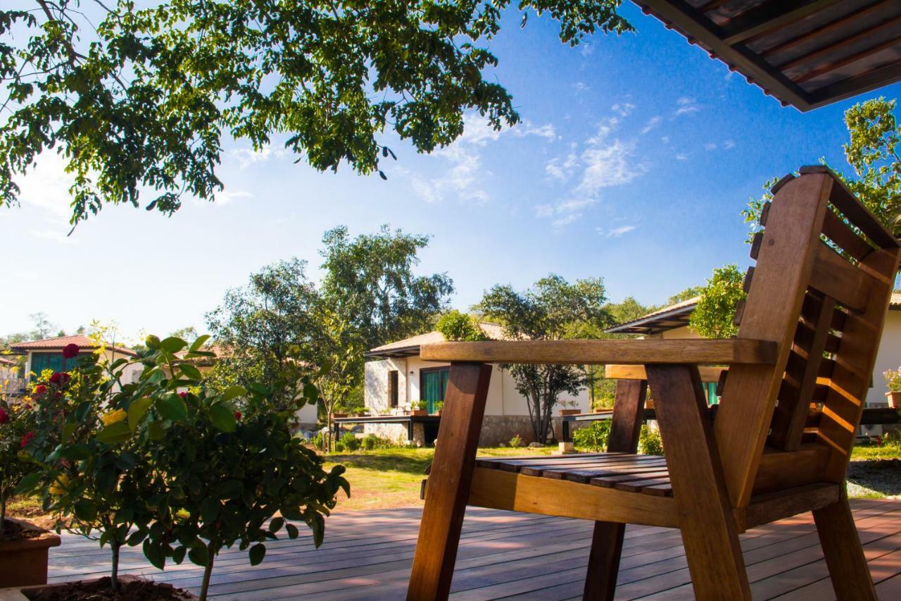 Mela Garden Retreat Cottage Muak Lek Exteriör bild